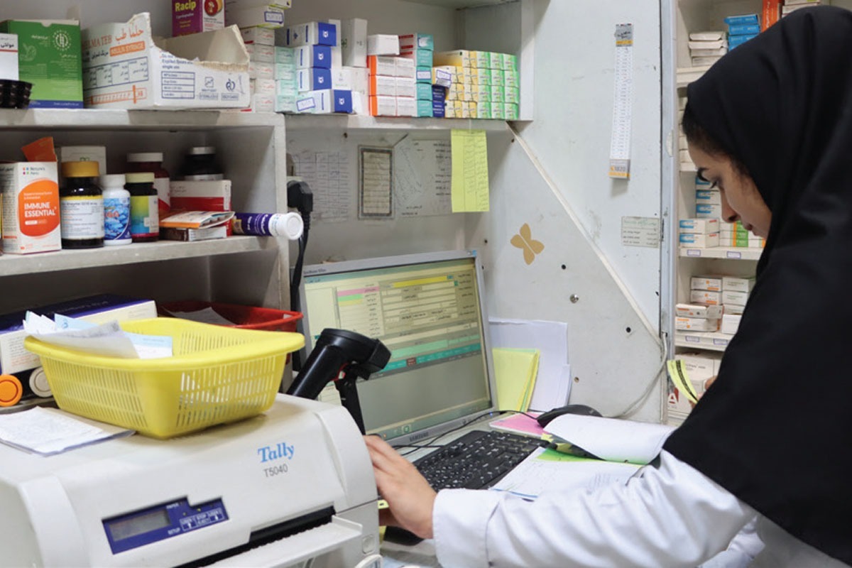 بیماران از چندنرخی&zwnj;بودن برخی دارو&zwnj;ها در فروش آزاد گلایه مندند | اختلاف قیمت &laquo;آزاد&raquo;