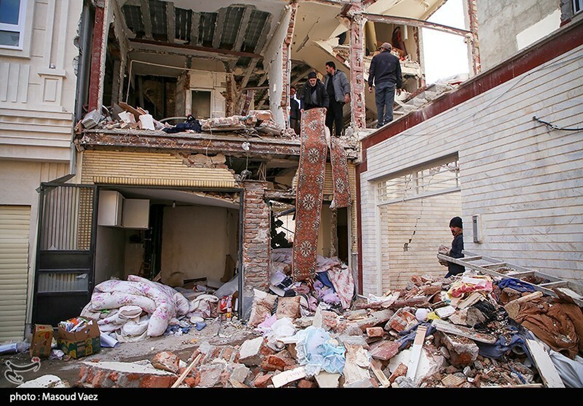 بنیاد علوی به واحد‌های مسکونی آسیب‌دیده تسهیلات می‌دهد