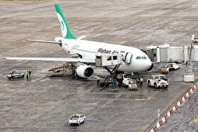 گلایه مسافران از نامعلوم بودن وضعیت بازپس گیری هزینه بلیت هواپیما | یک بام و دوهوای بلیت هواپیما