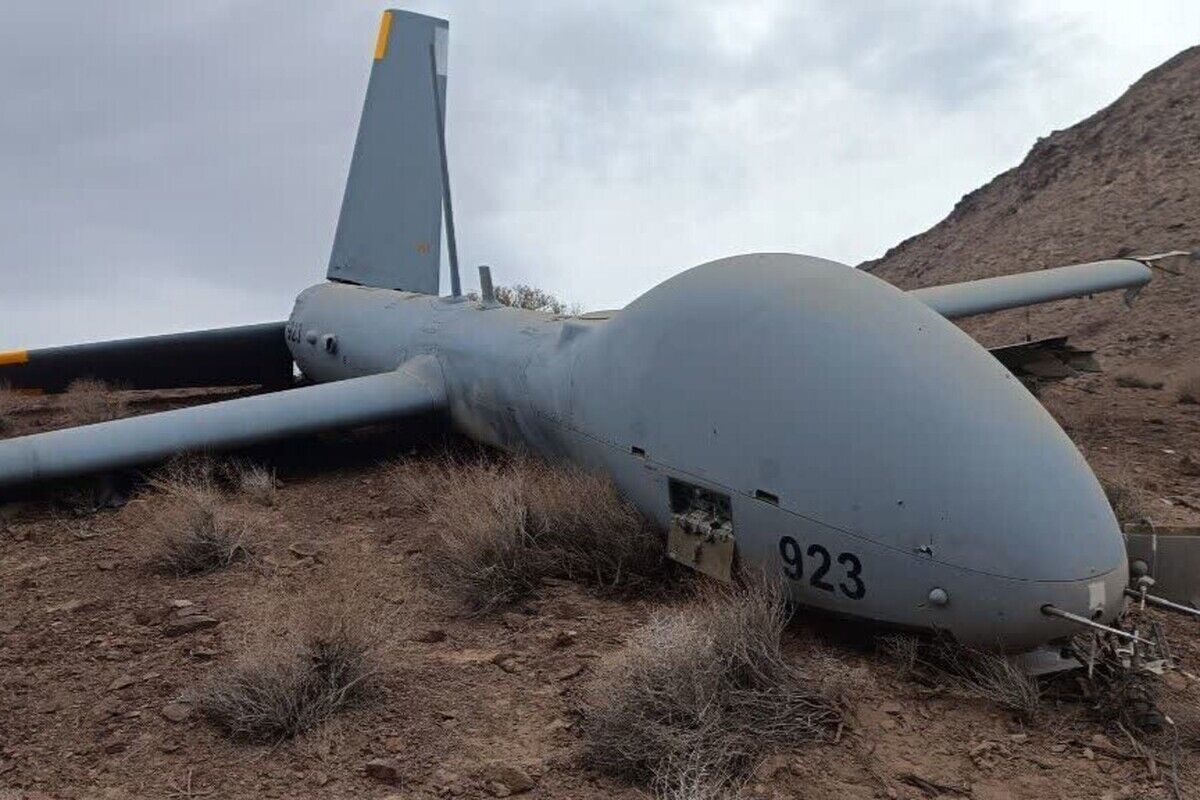 اطلاعیه شماره ۳۴ ارتش | انهدام ۲ فروند پهپاد هرمس در آسمان تهران (۲۷ اسفند ۱۴۰۴)