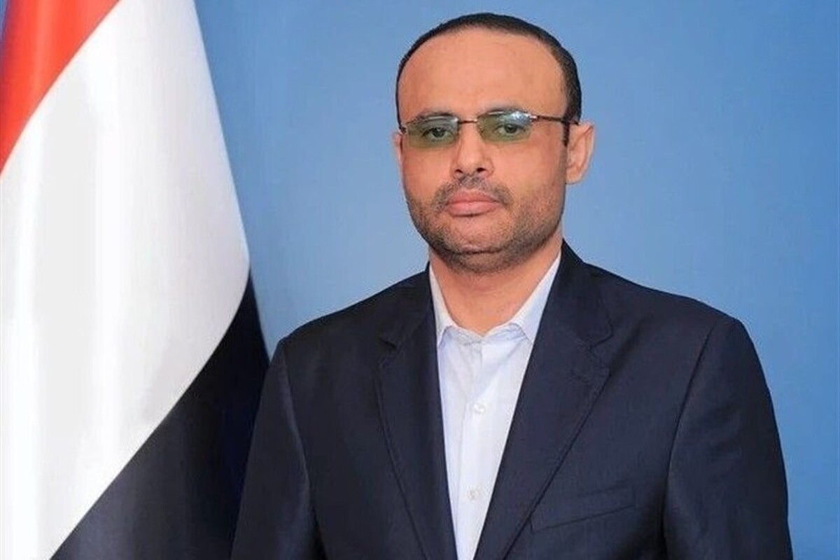 مقام یمنی: همه امت اسلام باید از ایران حمایت کنند