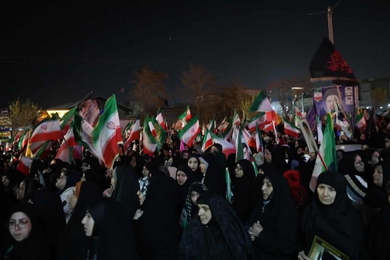 شهردار مشهد: قدرت نظامی ایران دشمن را سردرگم و عاجز کرده است | ملت ایران با عزت در مقابل دشمنان ایستاده است