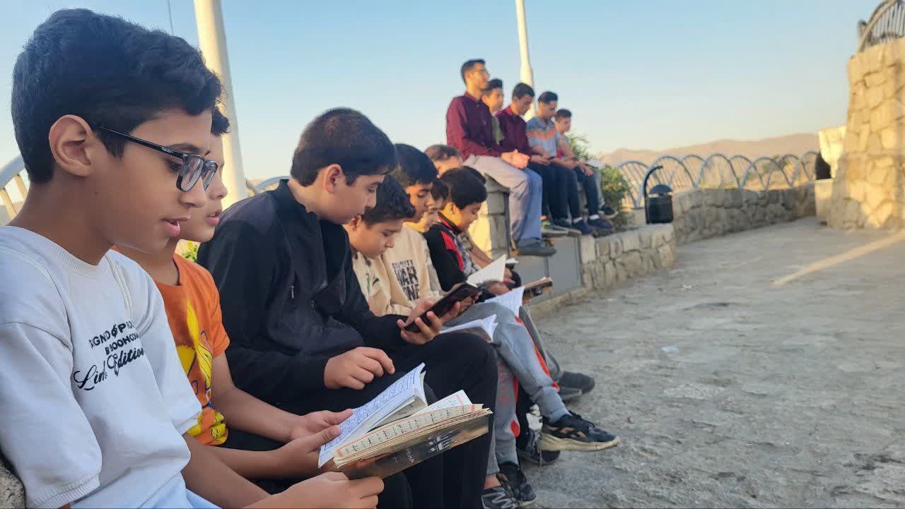 روایت یک تحول فرهنگی در حاشیه شهر مشهد | مسجد ۱۴ معصوم (ع) چگونه به کانون پرشور حضور نوجوانان تبدیل شد؟