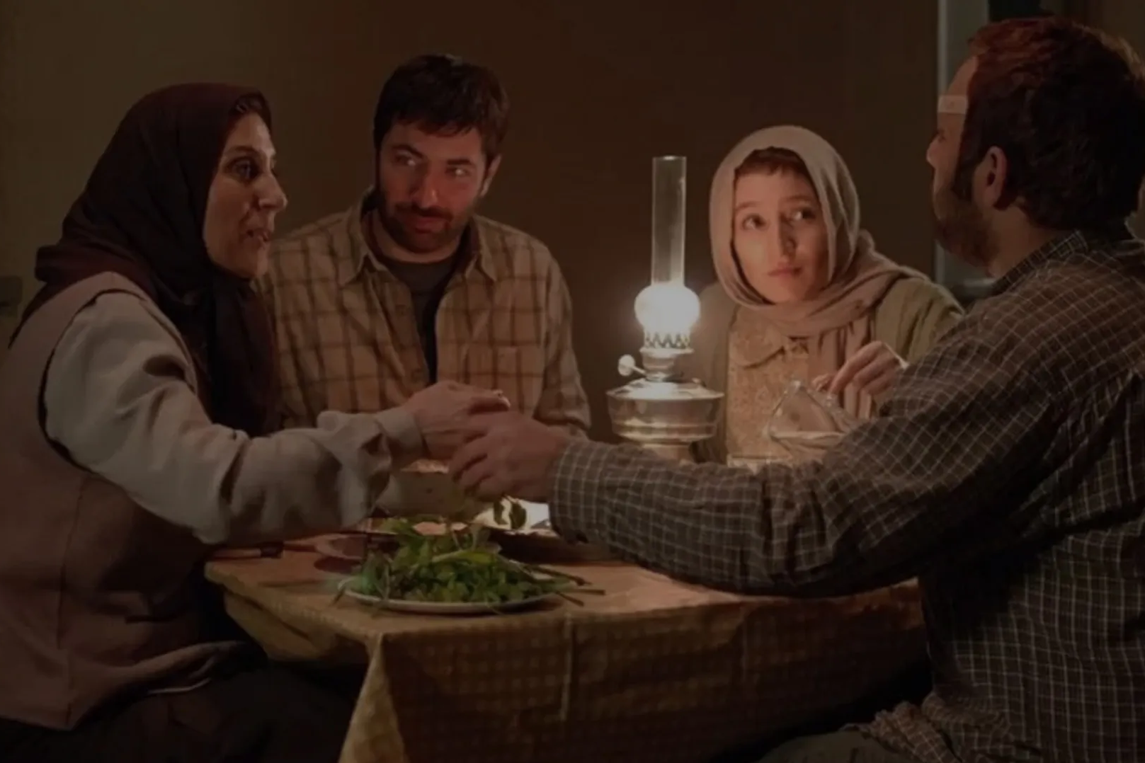 مروری بر جهان تنسی ویلیامز | نمایشنامهنویسی که روان انسان را به صحنه آورد مروری بر جهان تنسی ویلیامز | نمایشنامهنویسی که روان انسان را به صحنه آورد