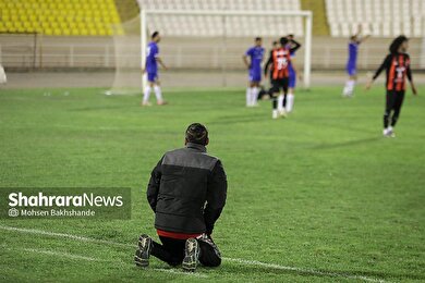 گزارش تصویری | لیگ دسته سوم فوتبال کشور | مسابقه ابومسلم ثامن مشهد و عقاب تهران