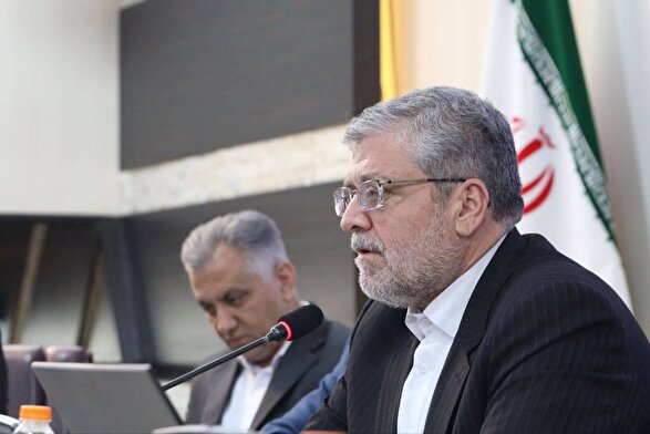                      تأکید شهردار مشهد بر هم‌افزایی حوزه‌های مالی، اقتصادی و برنامه‌ریزی برای پیشبرد پروژه‌های شهری                 