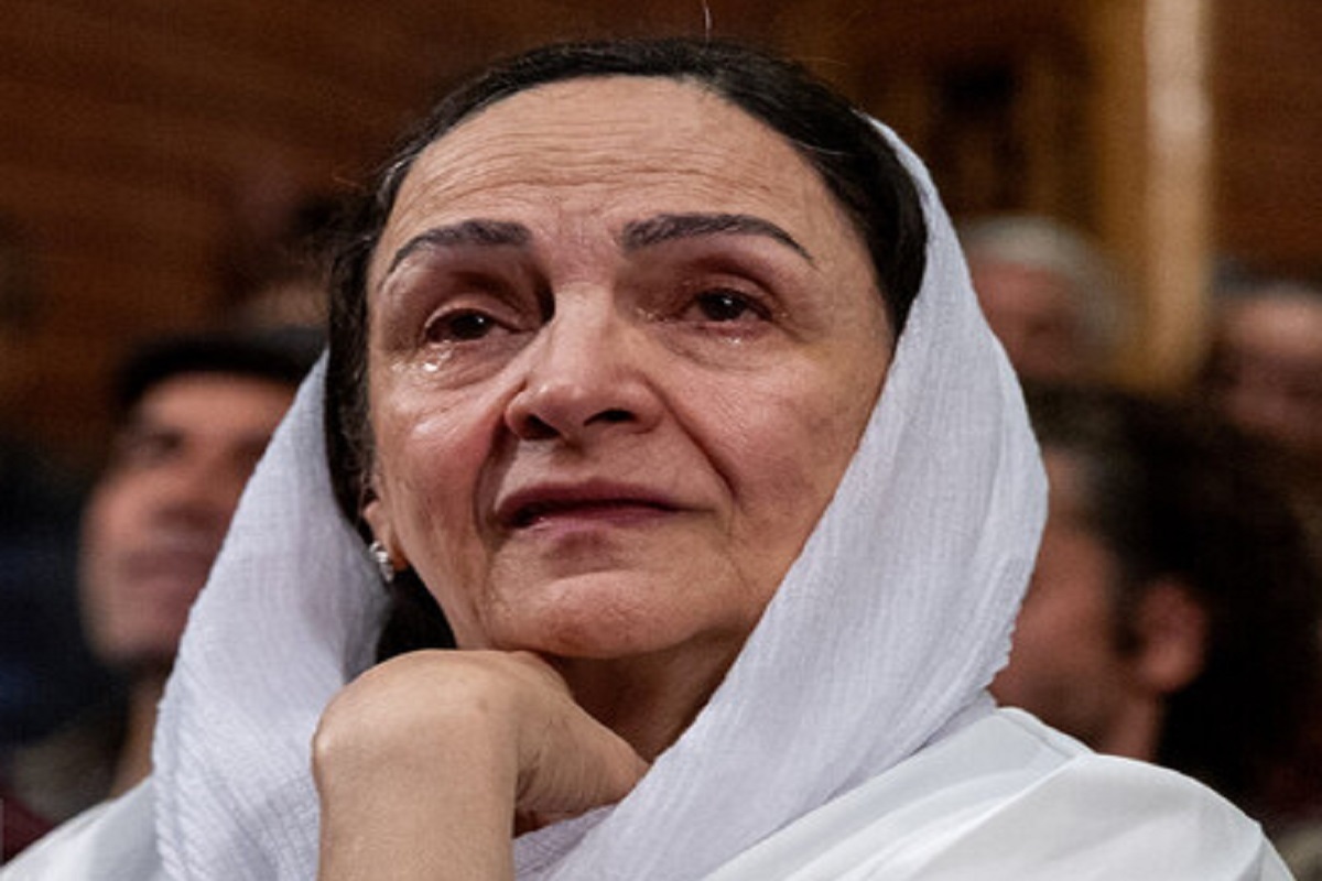 آیین نکوداشت گلاب آدینه، بازیگر و کارگردان پیشکسوت سینما، تئاتر و تلویزیون، برگزار شد.