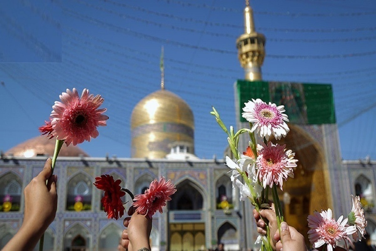 فراخوان پویش ملی شعر «ایرانِ امام‌رضا(ع)» با هدف پاسداشت مقام امام‌ هشتم و یاد شهید آیت‌الله سیدابراهیم رئیسی، خادم‌الرضا(ع)، منتشر شد.