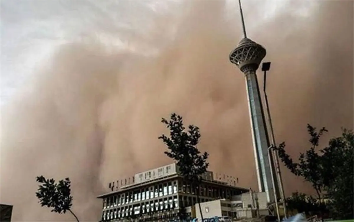 هجوم طوفان تندری به تهران + فیلم (۱۳ اردیبهشت ۱۴۰۴)