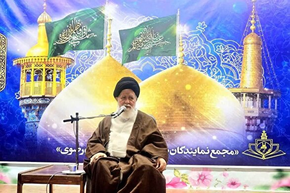 آیت‌الله علم‌الهدی: تبلیغ دینی باید با ابزار‌های نوین همراه باشد | مجمع نمایندگان طلاب خراسانی باید پل ارتباطی حوزه قم و مشهد باشد