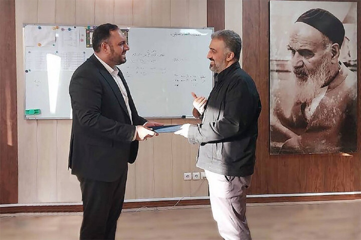 در حکمی از سوی مدیر شبکه یک، «رضا قاسم‌نژاد» به عنوان سرپرست پخش شبکه یک سیما منصوب شد.