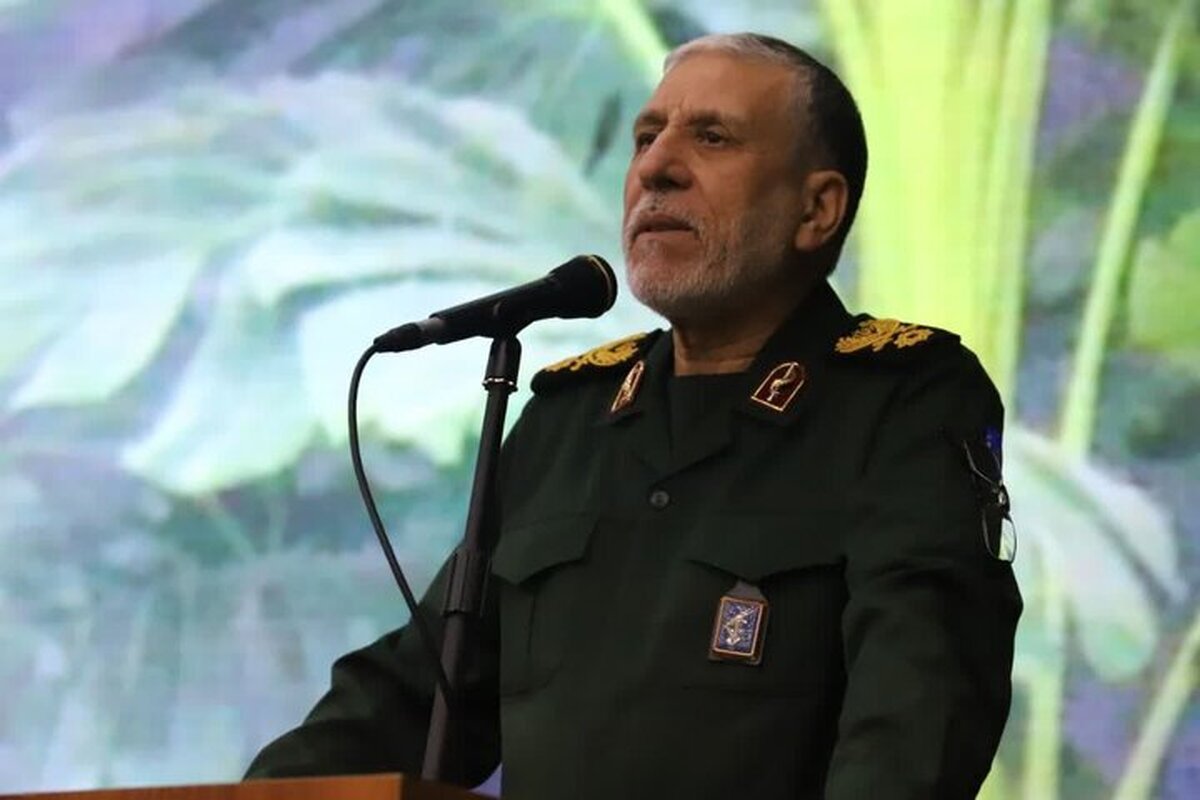 جانشین سازمان اطلاعات سپاه: دشمن امروز با تمام توان برای تضعیف ایران و ضربه به دین و رهبری وارد میدان شده است