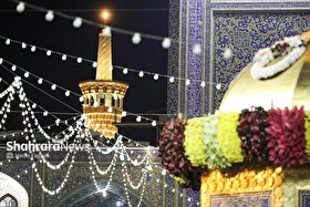 ویدئو| نورافشانی در جشن بزرگ امام رضایی‌ها در خیابان امام رضا(ع) مشهد در شب میلاد امام هشتم