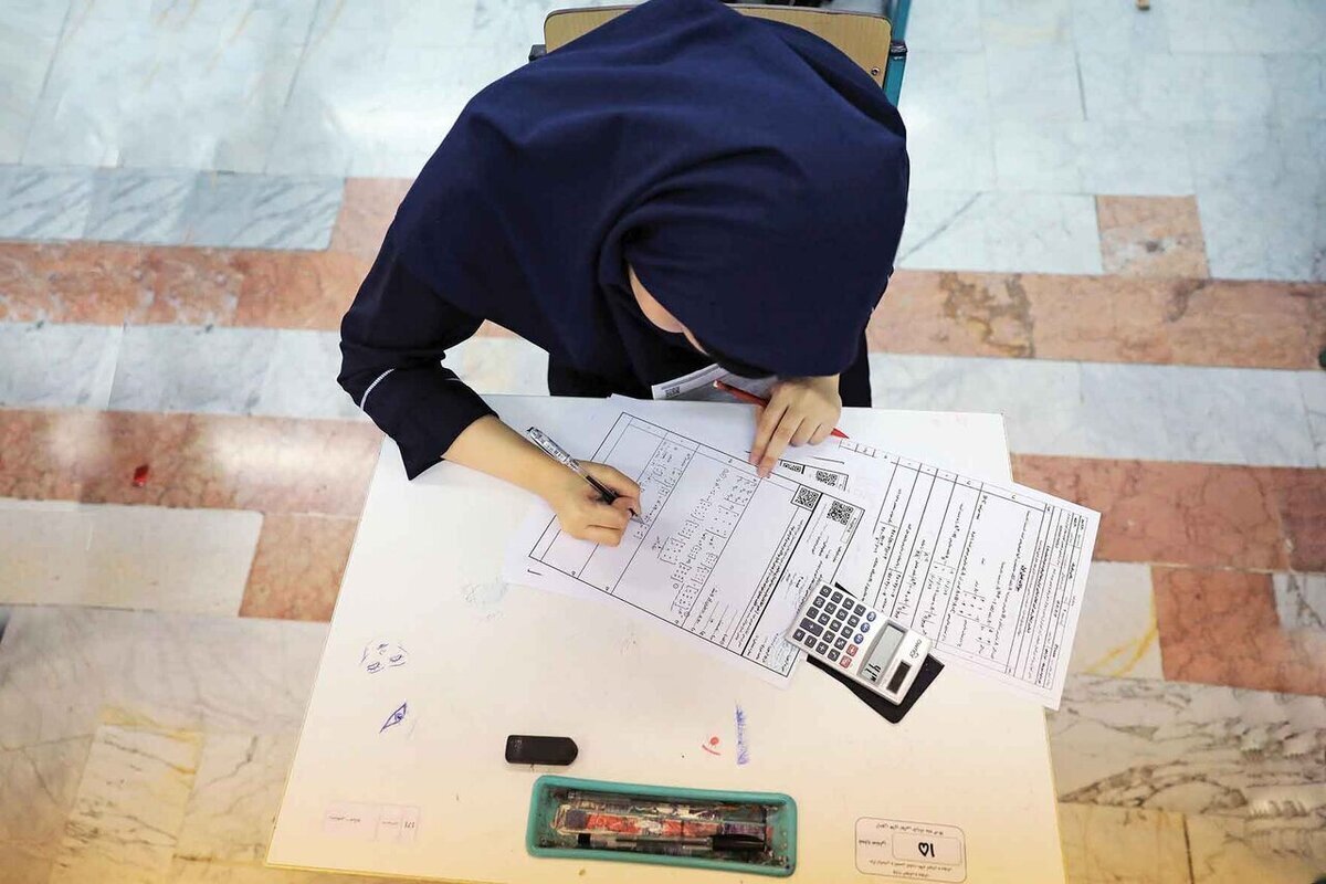 سخنگوی وزارت آموزش و پرورش: ساختار امتحانات نهایی از کنکور ۱۴۰۶ به بعد تغییر نخواهد کرد