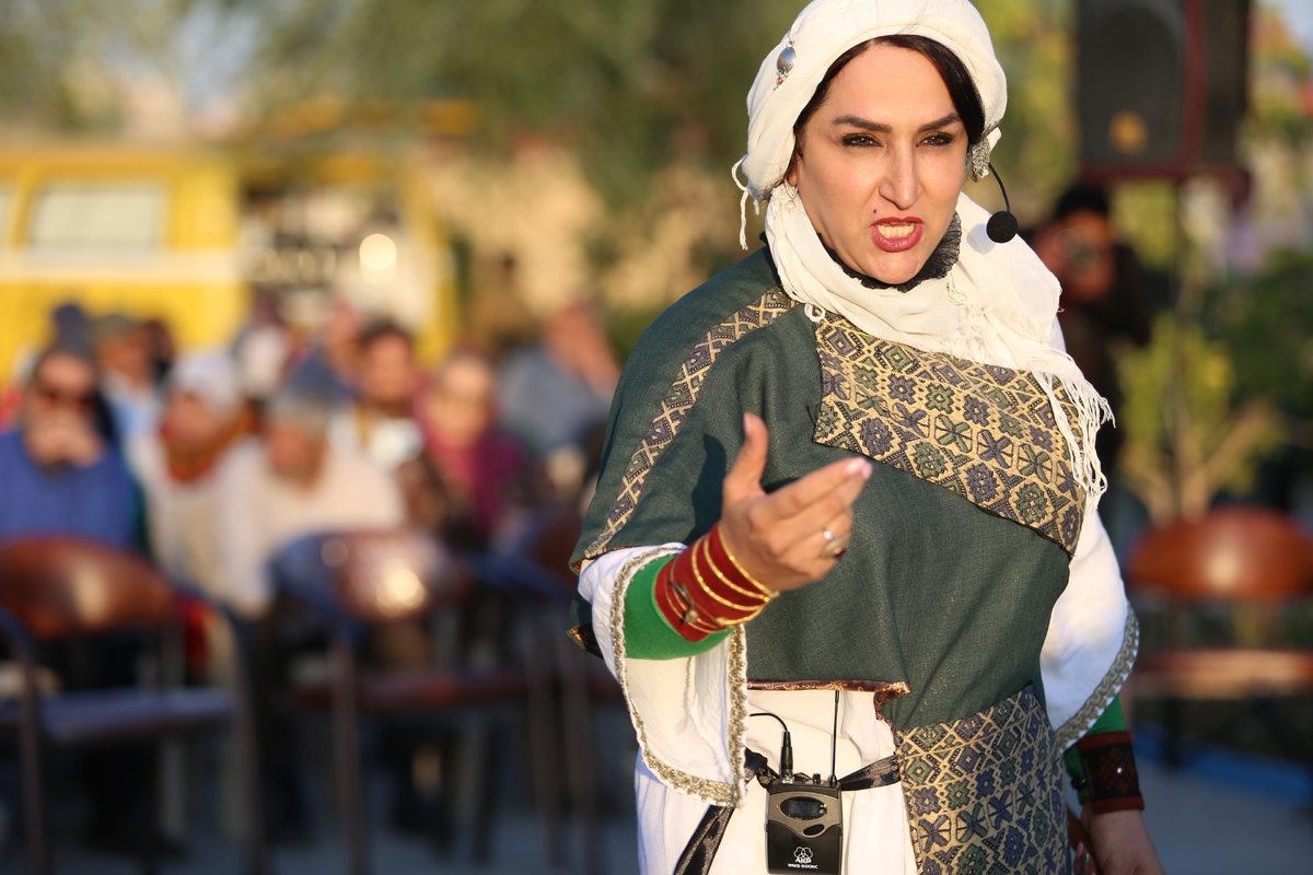نقالی، صدای امروزِ فردوسی | گفت‌وگو با پریسا سیمین‌مهر، نقال بین‌المللی شاهنامه فردوسی