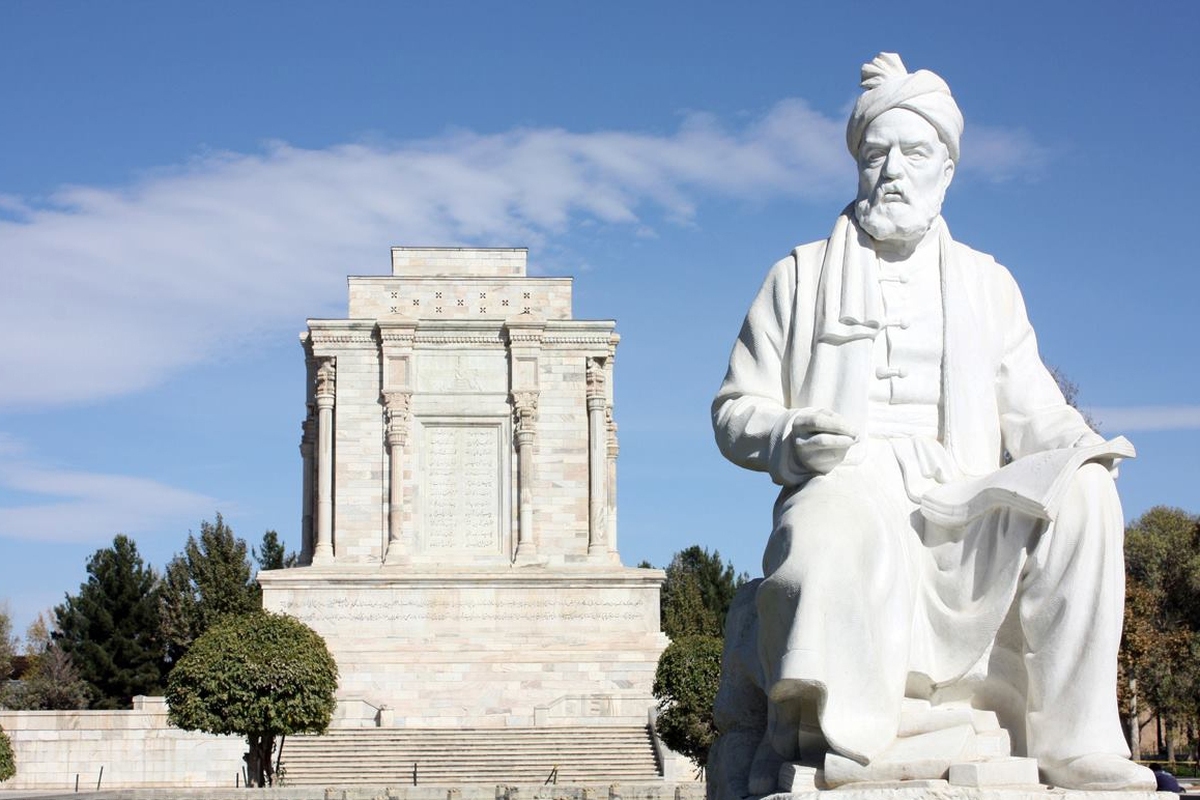 رییس جمهور در پیامی برای روز فردوسی: زبان فارسی آینه فرهنگ مشترک اقوام ایران زمین است