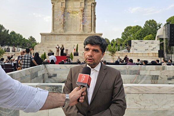 فرماندار مشهد: فردوسی، عامل همبستگی اجتماعی ایرانیان است