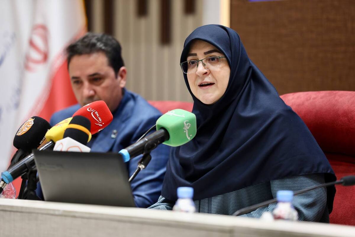نشست خبری سخنگوی دولت در مشهد | مهاجرانی: باید مرجعیت خبر را به داخل کشور برگردانیم، امروز باید برای ایران سینه سپر کنیم + فیلم