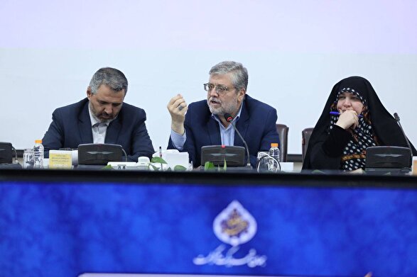                      قلندرشریف: ۹۰ درصد زائران و شهروندان از خدمات شهرداری مشهد رضایت داشته‌اند                 