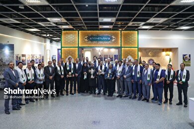 گزارش تصویری | مراسم اهدای کاپ قهرمانی تیم ملی والیبال به موزه آستان قدس رضوی (۲۹ اردیبهشت ۱۴۰۴)