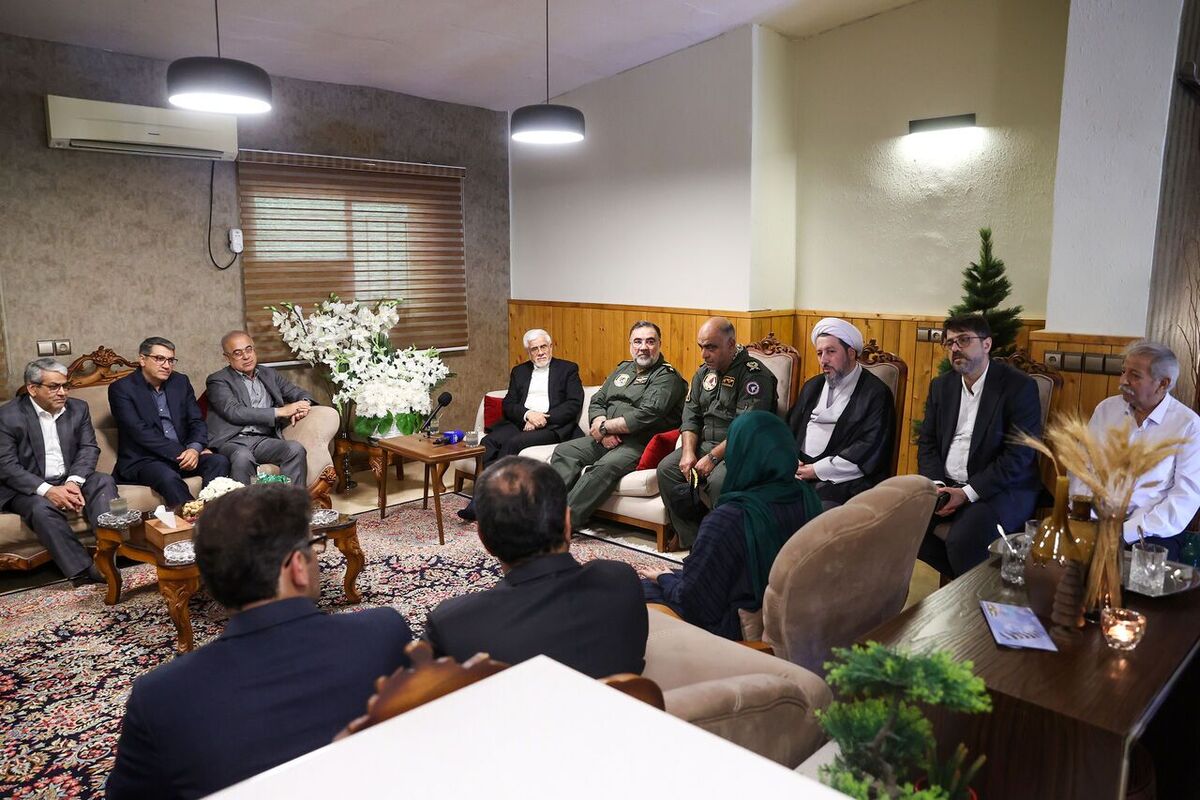 عارف: دولت اجازه نمی‌دهد حقی از خانواده جانباختگان و مصدومان حادثه بندر عباس تضییع شود