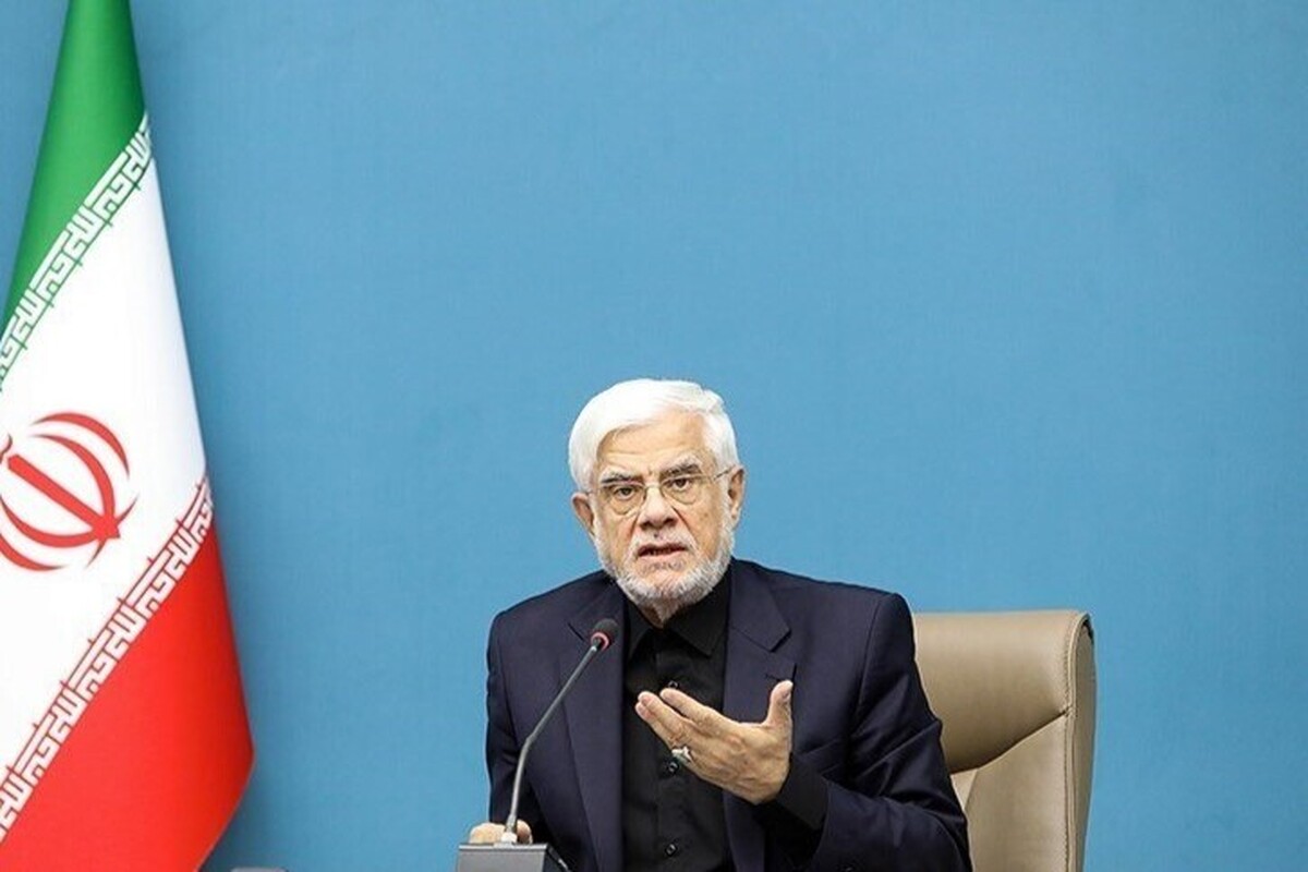 عارف: خط قرمز نظام جمهوری اسلامی ایران غنی سازی در خاک ایران است