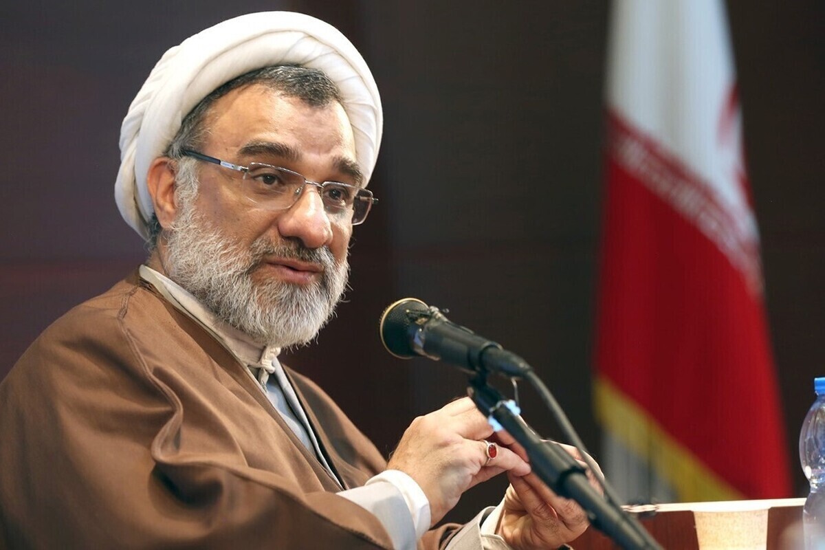 استفاده از هوش مصنوعی در سامان‌دهی دانش حکمرانی در دستور کار است | تجربیات مدیریتی شهید سلیمانی و رئیسی، قابلیت الگوسازی منطقه‌ای دارند + فیلم