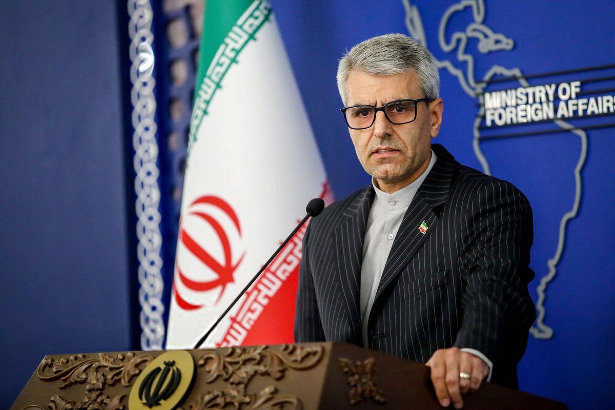 سخنگو و رییس مرکز دیپلماسی عمومی وزارت امور خارجه تاکید کرد: حفظ و گسترش زبان فارسی در جهان بخشی از برنامه‌های دیپلماسی عمومی وزارت خارجه است
