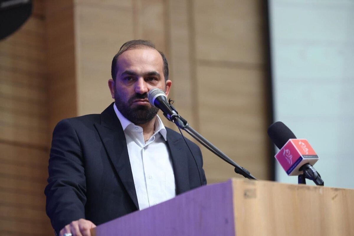 رئیس شورای اسلامی شهر مشهد گفت: ۴۷ پروژه محوری مورد تاکید شورای شهر باید نهایتا تا خردادماه سال ۱۴۰۴ تکمیل می‌شده و به بهره‌برداری می‌رسیده تا وارد تعریف پروژه‌های جدید شویم، اما براساس شرایط موجود، متاسفانه علیرغم تلاش‌های همکاران، برخی از این پروژه‌ها پیشرفت مورد انتظار را ندارند.