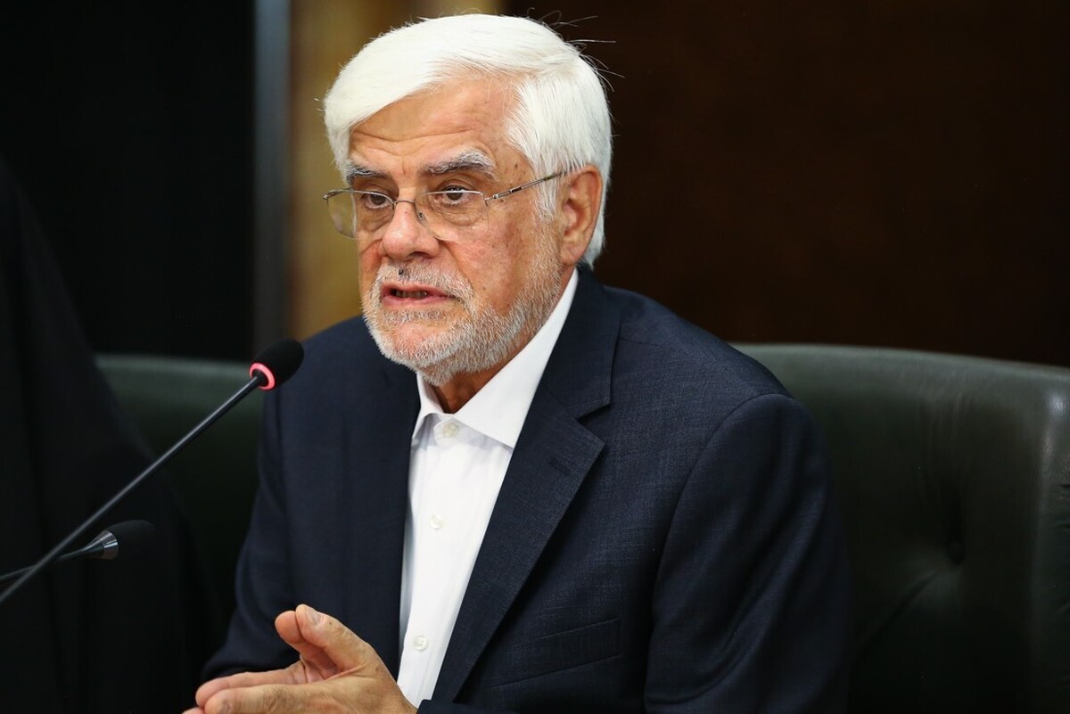 معاون اول رئیس‌جمهور با بیان اینکه مبارزه با فساد در کشور به ویژه مفاسد اقتصادی نیازمند همکاری، هماهنگی، همدلی و انسجام نظام و تمام بخش‌های حاکمیتی و همچنین کمک مردم و تشکل‌های مردم نهاد است، بر ضرورت توجه به فرآیندها و اصلاح ساختاری در ستاد هماهنگی مبارزه با مفاسد اقتصادی تاکید و تصریح کرد: باید مبنای مبارزه با فساد در کشور پیشگیری باشد.