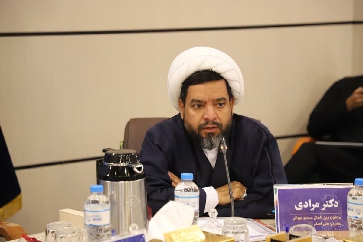 مدیر گفتگوی ادیان مذاهب و فرهنگ‌های پژوهشگاه بین المللی المصطفی بر لزوم ایجاد اشتغال برای فارغ‌التحصیلان حوزه علمیه خواهران تاکید کرد و گفت: تغییر افق دید و سیاست‌ها در حوزه علمیه خواهران که جهانی شمول است می‌تواند در تحقق سیاست‌های مورد توجه رهبر انقلاب موثر باشد.