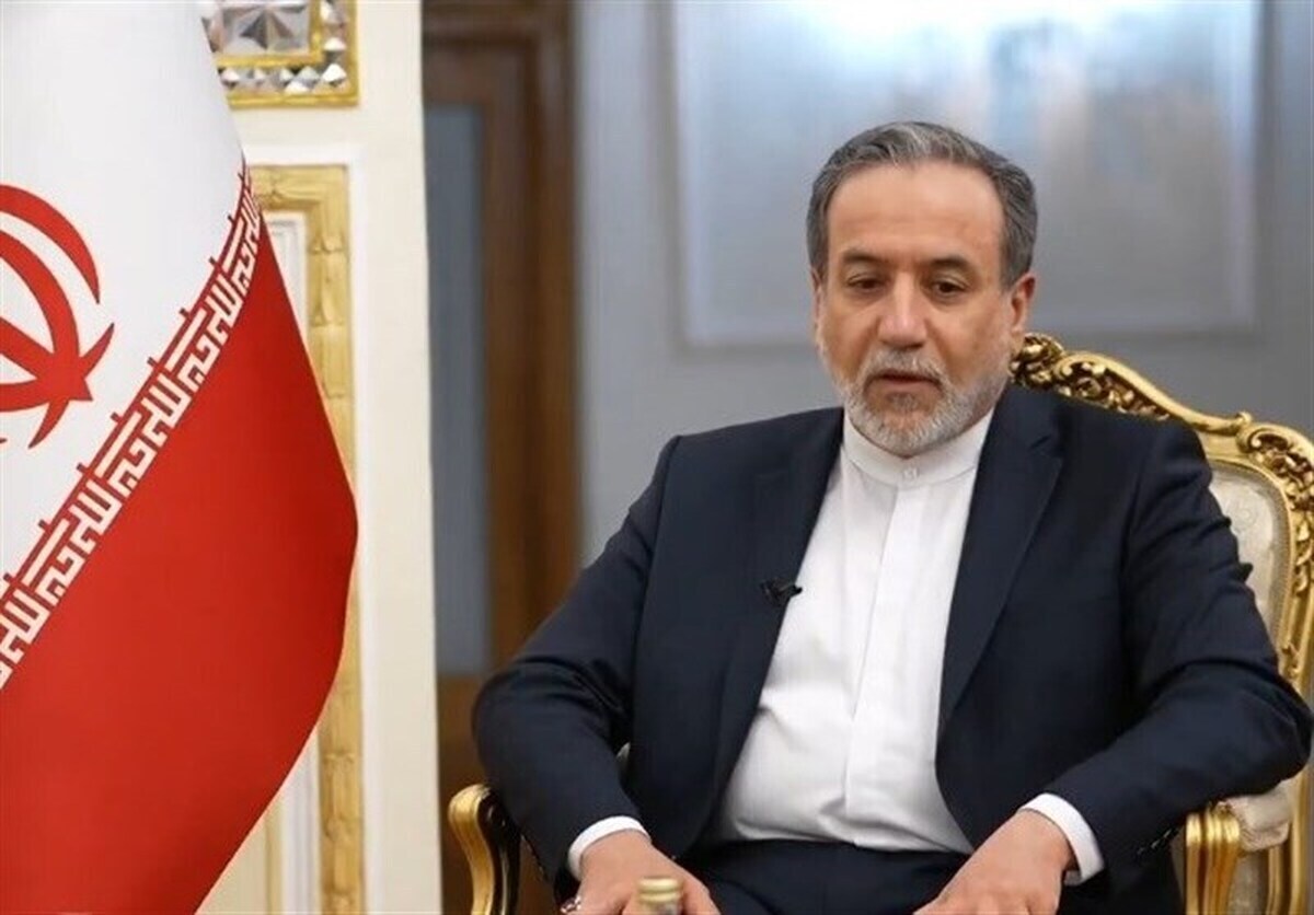 وزیر امور خارجه جمهوری اسلامی ایران با تأکید بر محرمانه بودن جزئیات مذاکرات هسته‌ای، گفت پیشنهاد ارائه‌شده از سوی آمریکا در حال بررسی است و تهران در زمان مناسب و بر اساس منافع ملی خود، به آن پاسخ خواهد داد.