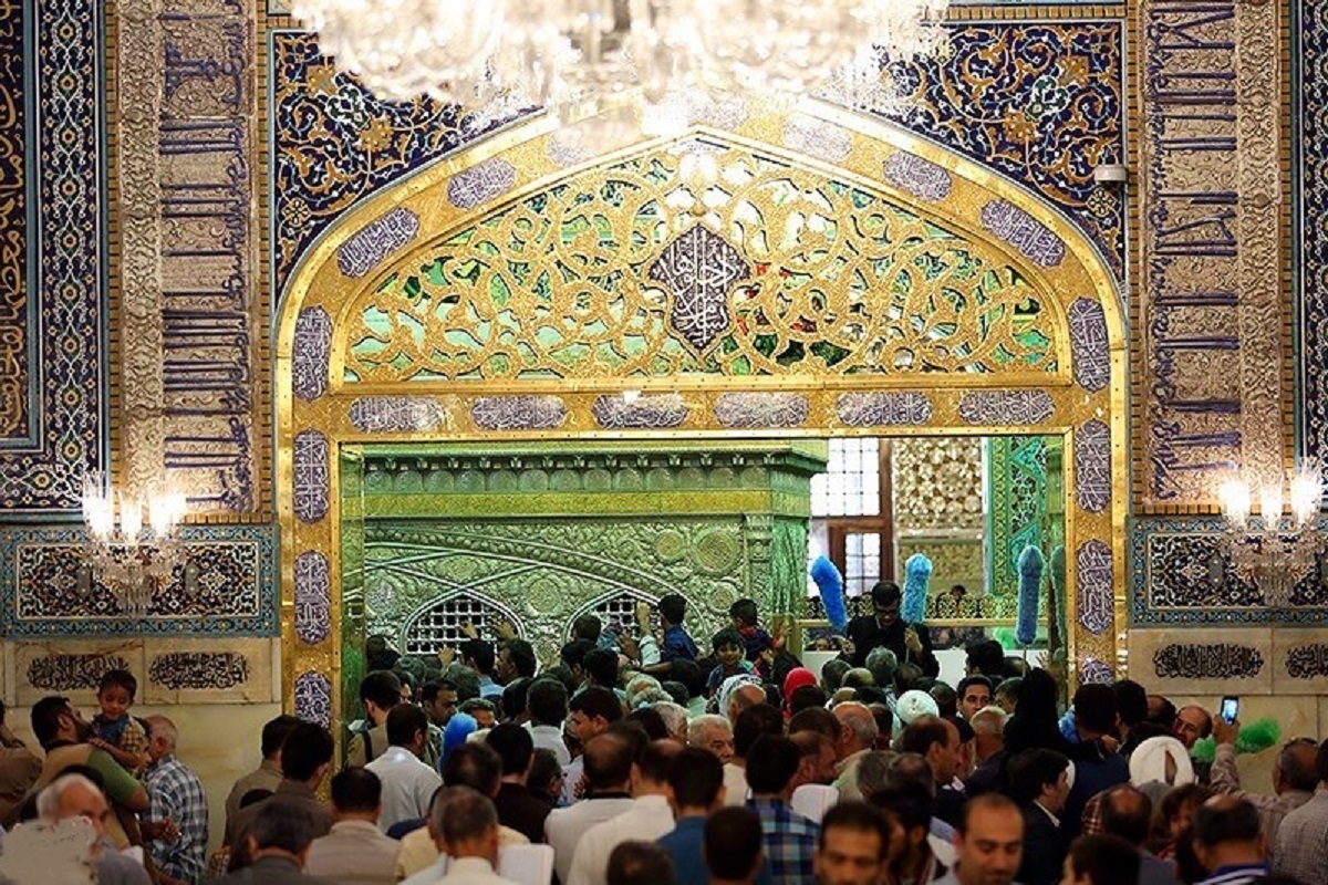 معاون فرهنگی و اجتماعی معاون اول رئیس‌جمهور در نشست کارگروه ملی زیارت تأکید کرد: رویکرد دولت در حوزه زیارت، تسهیل امور زائران و ترویج فرهنگ معنوی و دینی است.