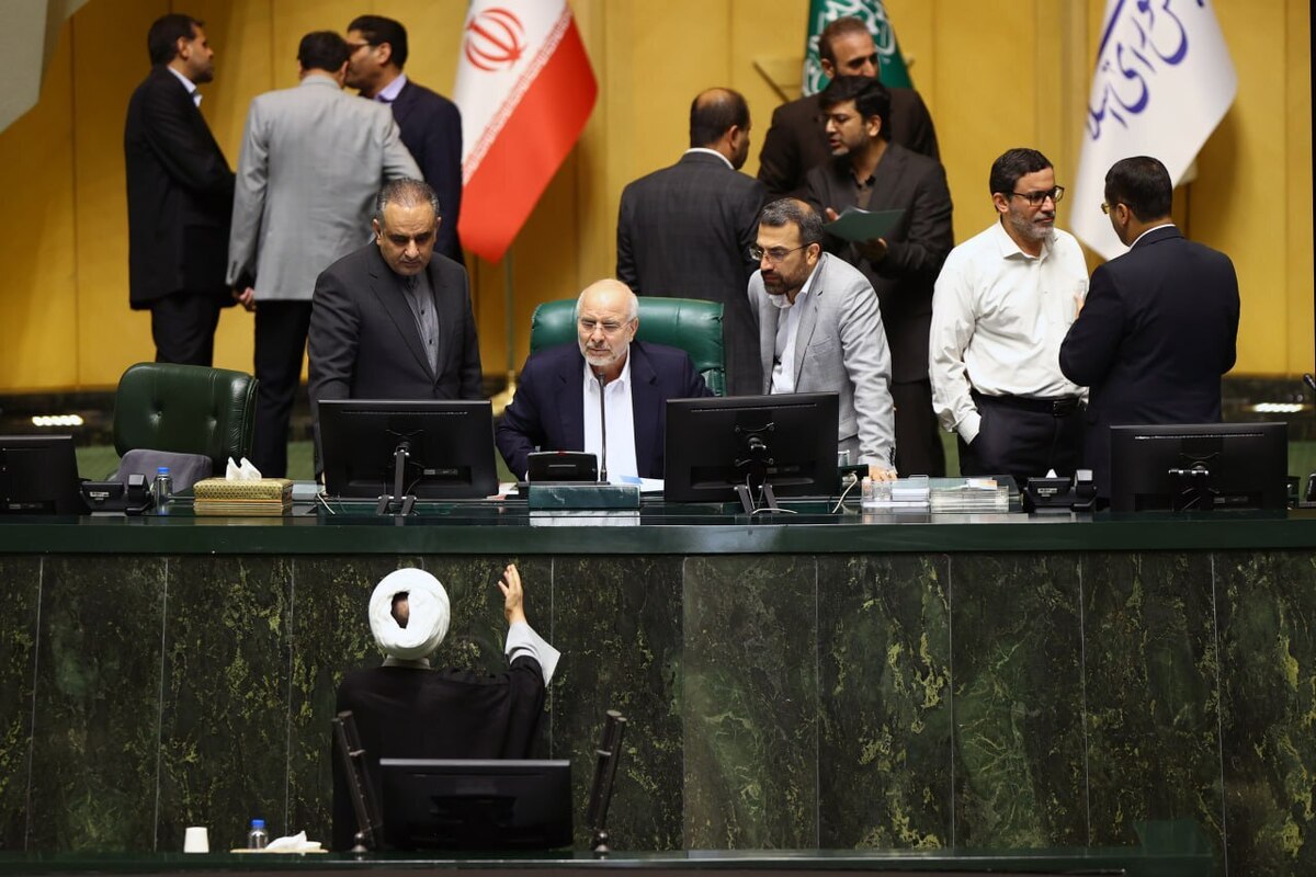 صحن علنی مجلس با بررسی دستورات هفتگی آغاز شد (۲۰ خرداد ۱۴۰۴)