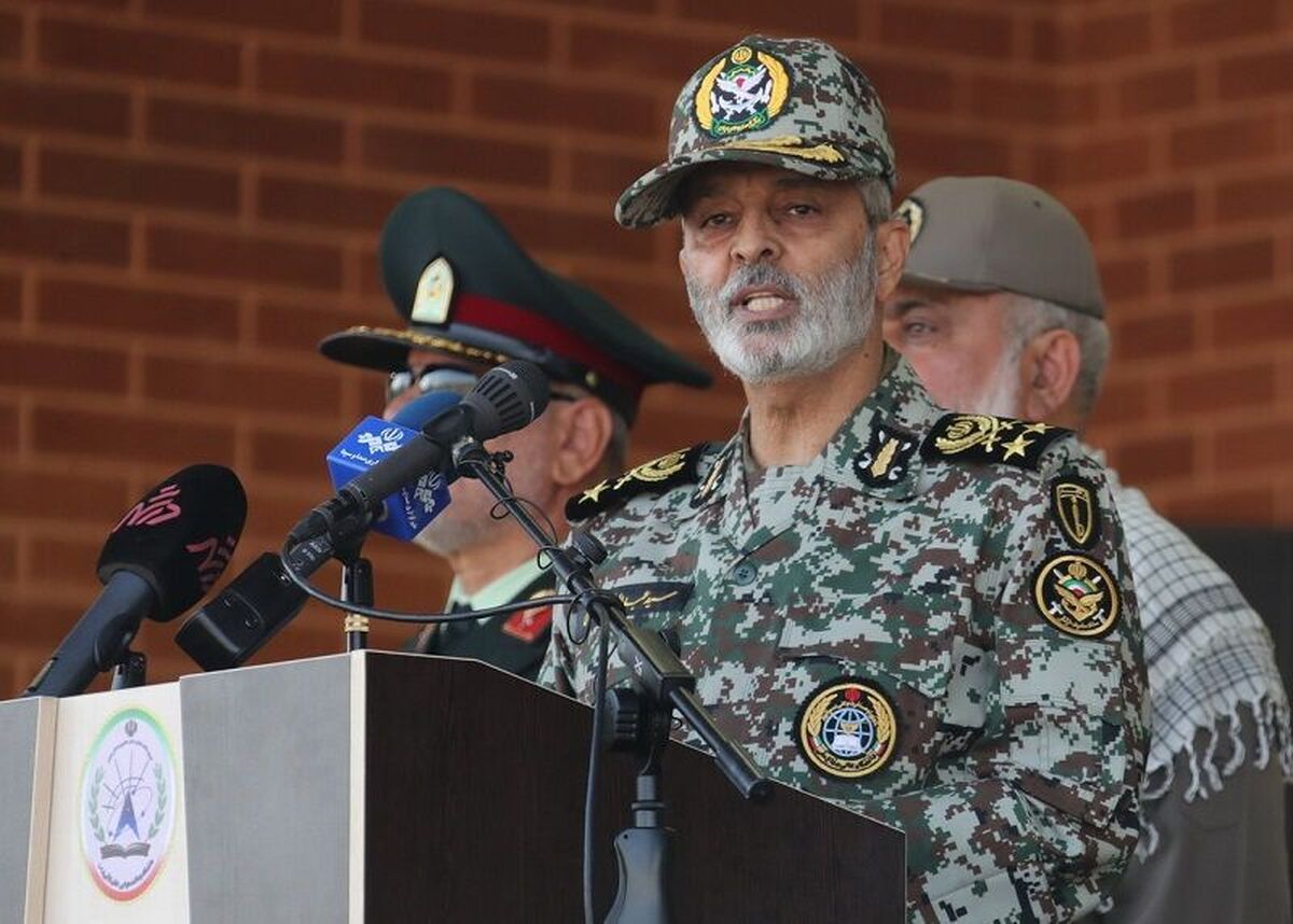 فرمانده کل ارتش در پیامی ضمن تبریک پیروزی اطلاعاتی سربازان گمنام امام زمان(عج) بر رژیم صهیونیستی، این دستاورد را سیلی محکم دیگری بر چهره کریه این رژیم و نویدی امید بخش بر اضمحلال زودرس آن غده سرطانی دانست.