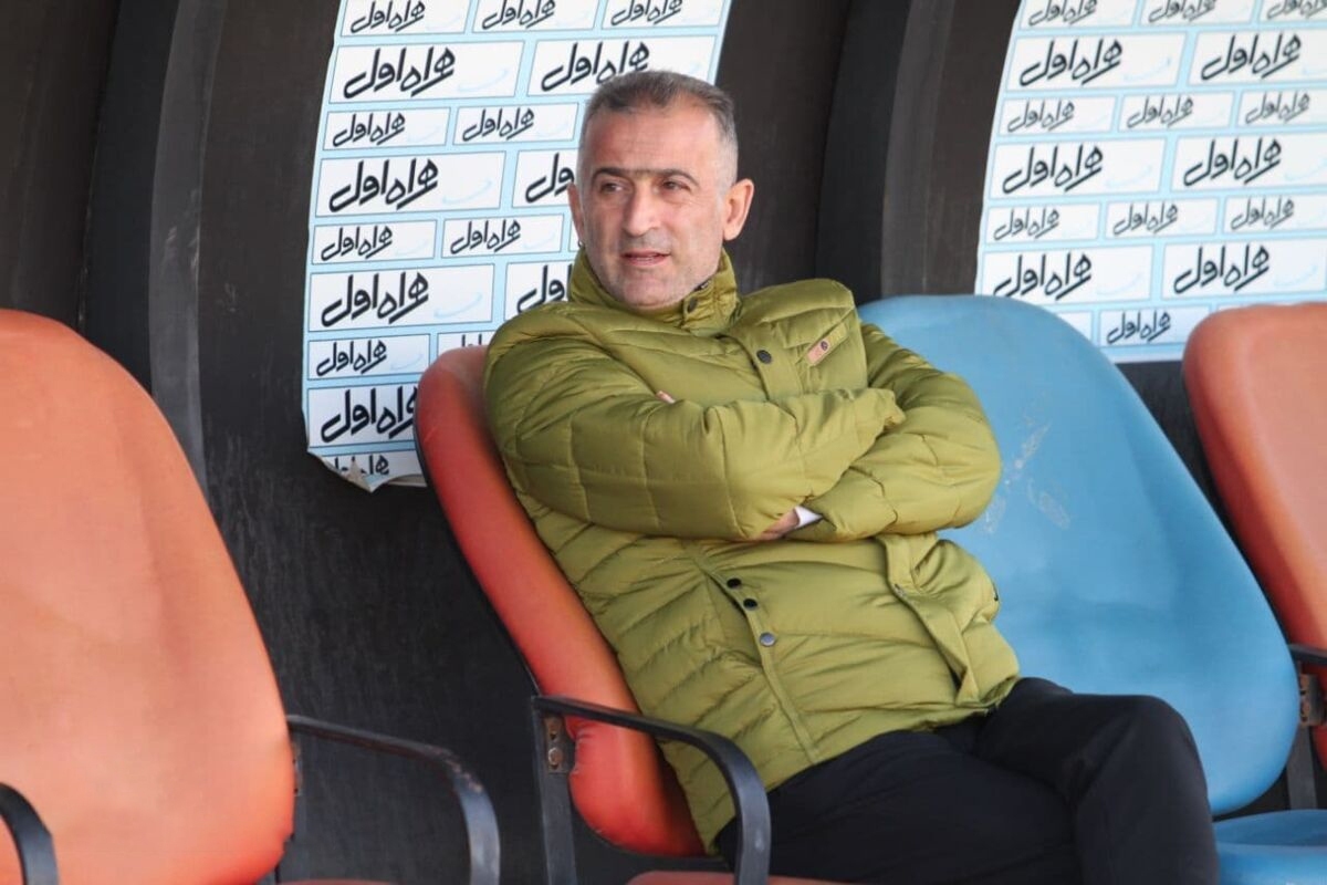 فراز کمالوند بعنوان سرمربی جدید نساجی معرفی شد.