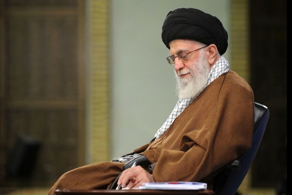 در پی جنایت سحرگاه امروز رژیم صهیونیستی علیه کشور عزیزمان، حضرت آیت‌الله خامنه‌ای رهبر معظم انقلاب اسلامی خطاب به ملت بزرگ ایران پیامی صادر کردند.