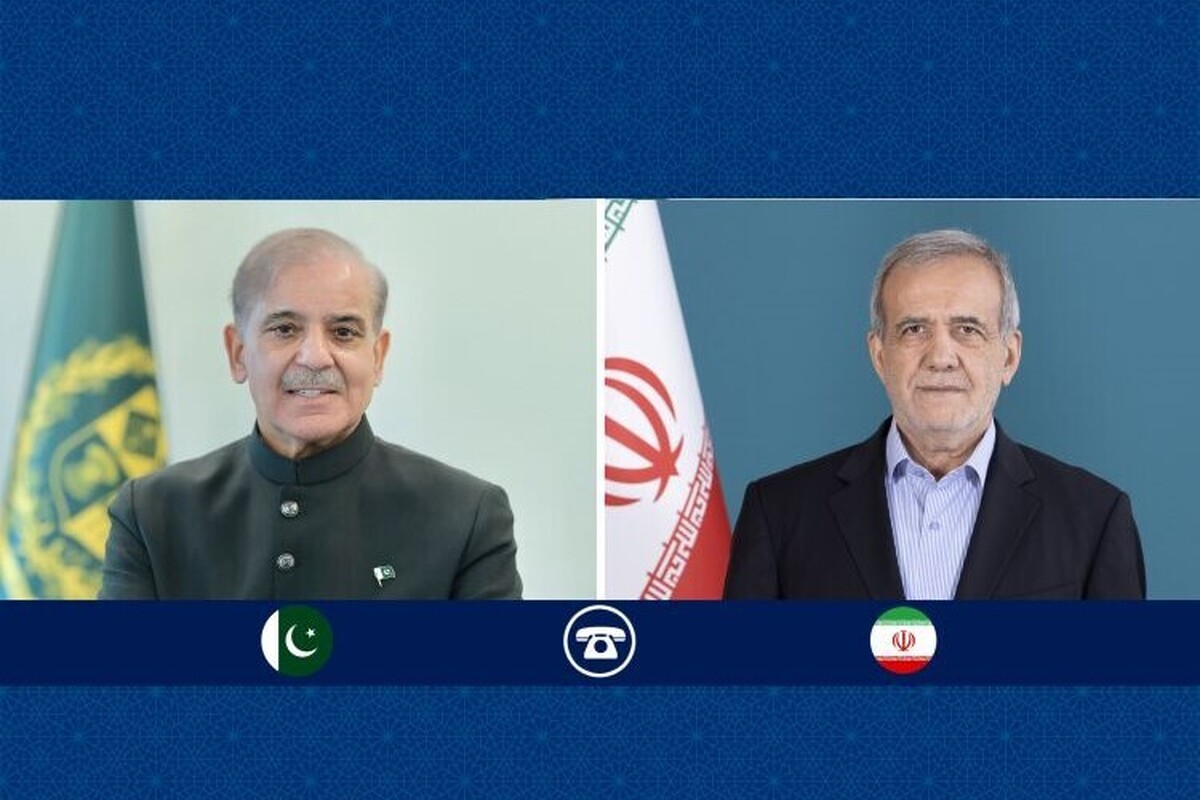 رئیس‌جمهور کشورمان طی گفت‌وگویی با شهباز شریف تصریح کرد: استمرار تجاوز‌های صهیونیست‌ها با پاسخ شدیدتر و قدرتمندانه‌تر نیرو‌های مسلح ایران مواجه خواهد شد.