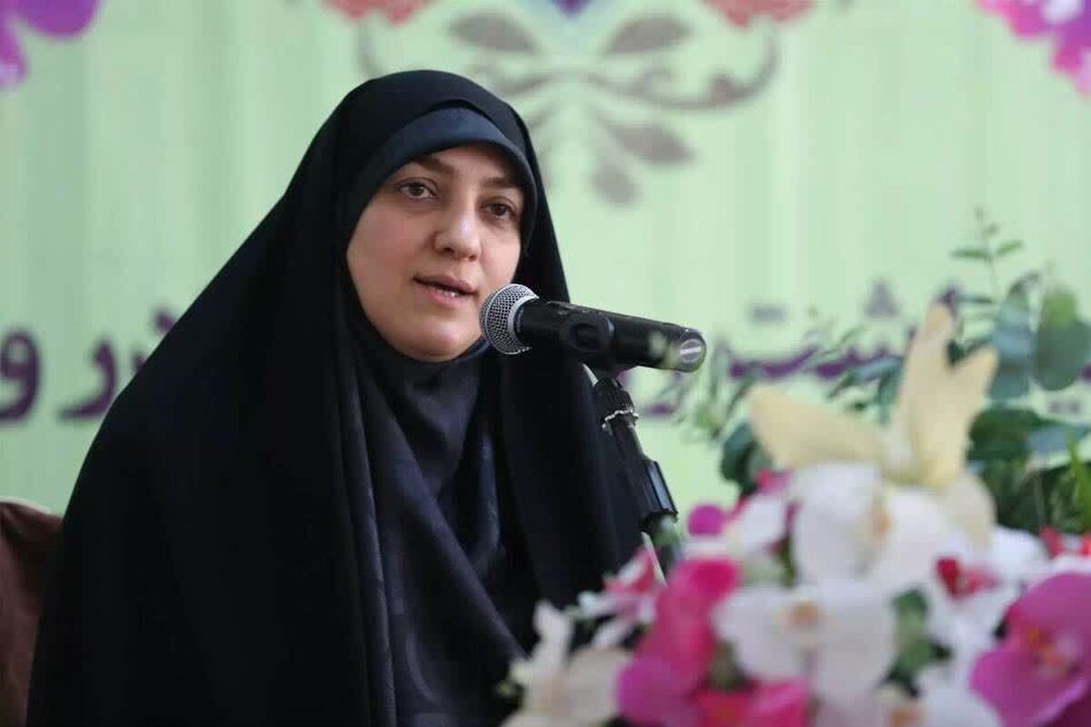 مشاور عالی رئیس دانشگاه آزاد اسلامی گفت: شباهت این جنگ تحمیلی با دفاع مقدس در این است که در هر دو جنگ، غرب حامی اصلی دشمن ما بود؛ در سال‌های دفاع مقدس، همه غرب به کمک صدام آمد و الان هم همین‌طور است.