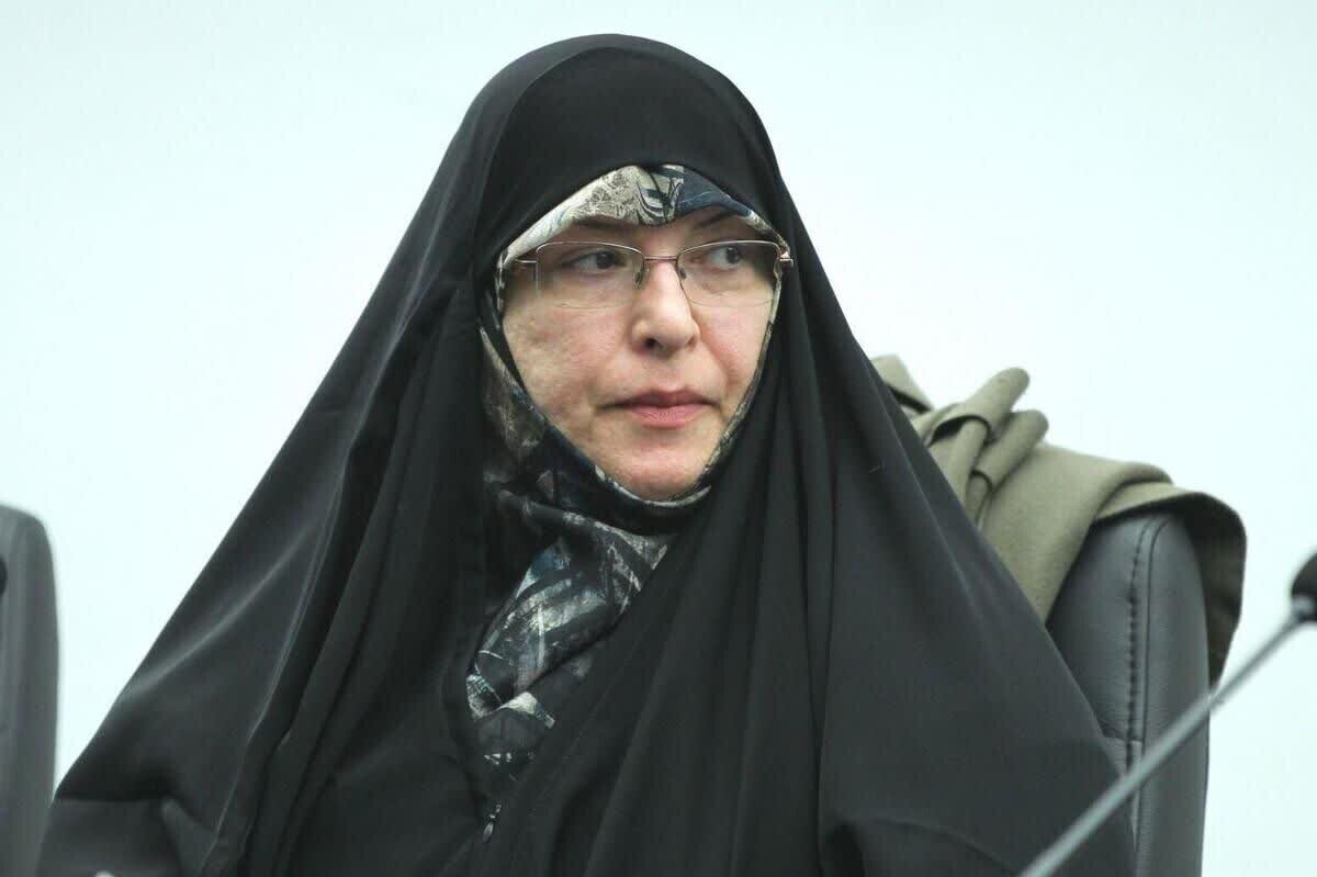 برگزاری نشست‌های تخصصی ستاد زنان و خانواده برای معرفی هرچه بهتر شهید رئیسی