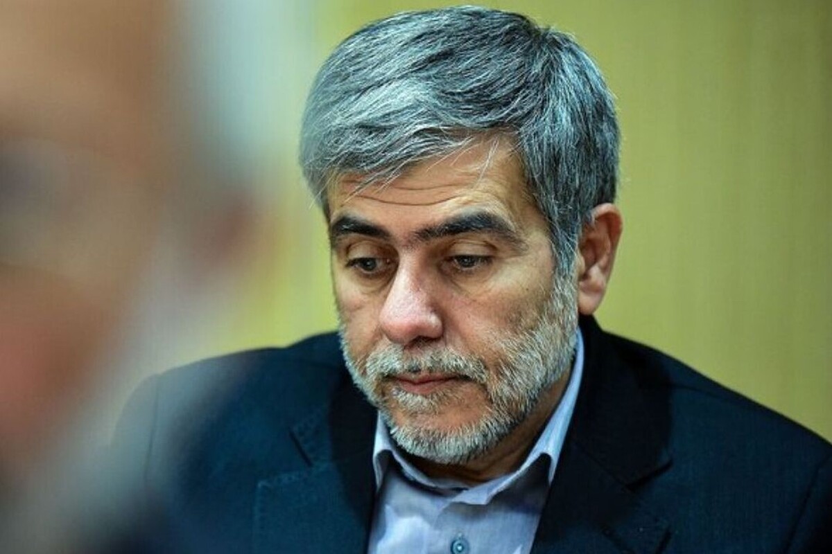 رئیس سابق سازمان انرژی اتمی، تاکید کرد: اگر می خواهیم مذاکرات به نفع ملت ایران تمام شده باید از موضع قدرت با آمریکایی ها روبه رو شده و دست نیروهای مسلح در روند مذاکرات روی ماشه باشد تا اگر دشمن دچار خطایی شد پاسخ مهلکی دریافت کند.