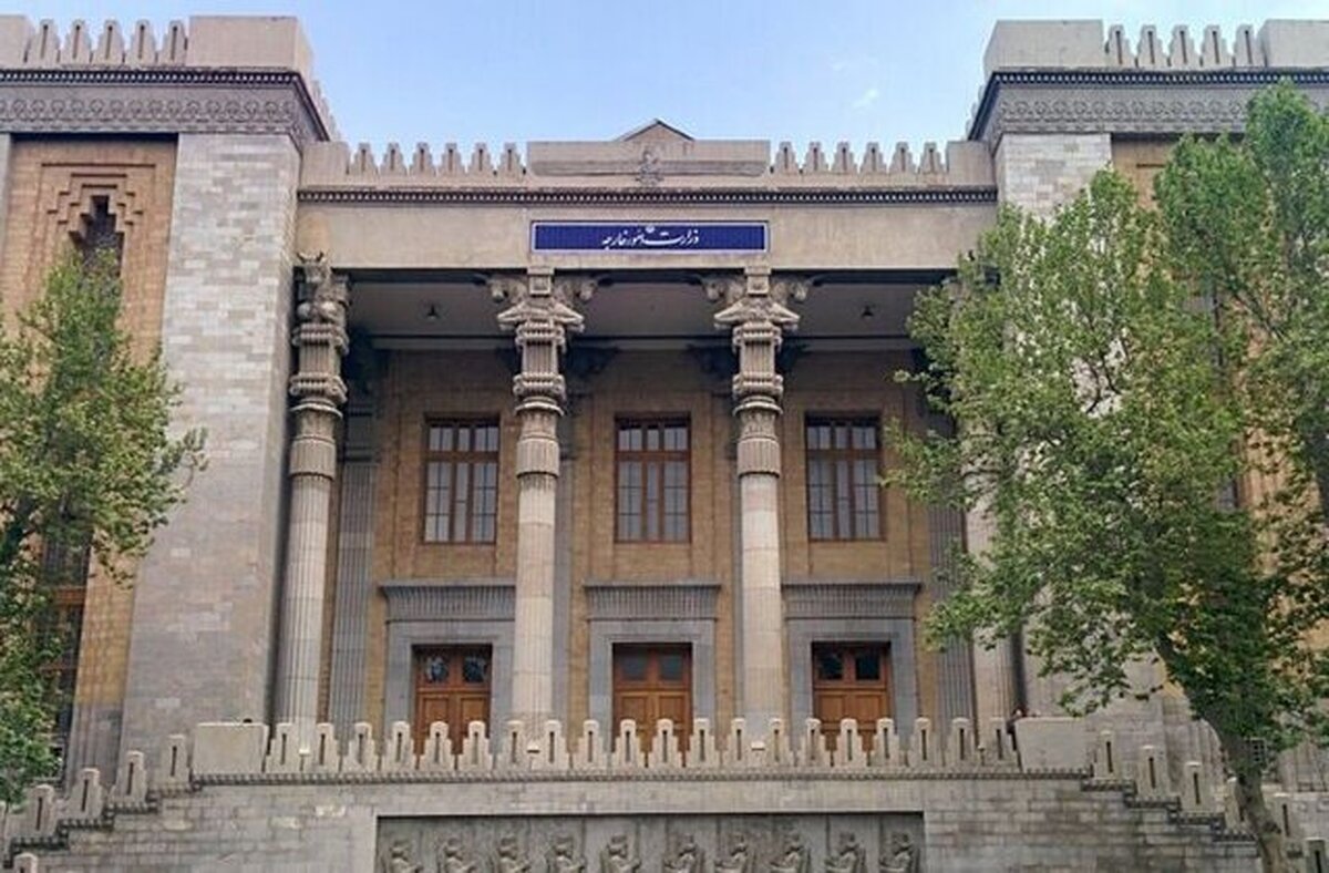 کاردار فرانسه به وزارت خارجه ایران احضار شد