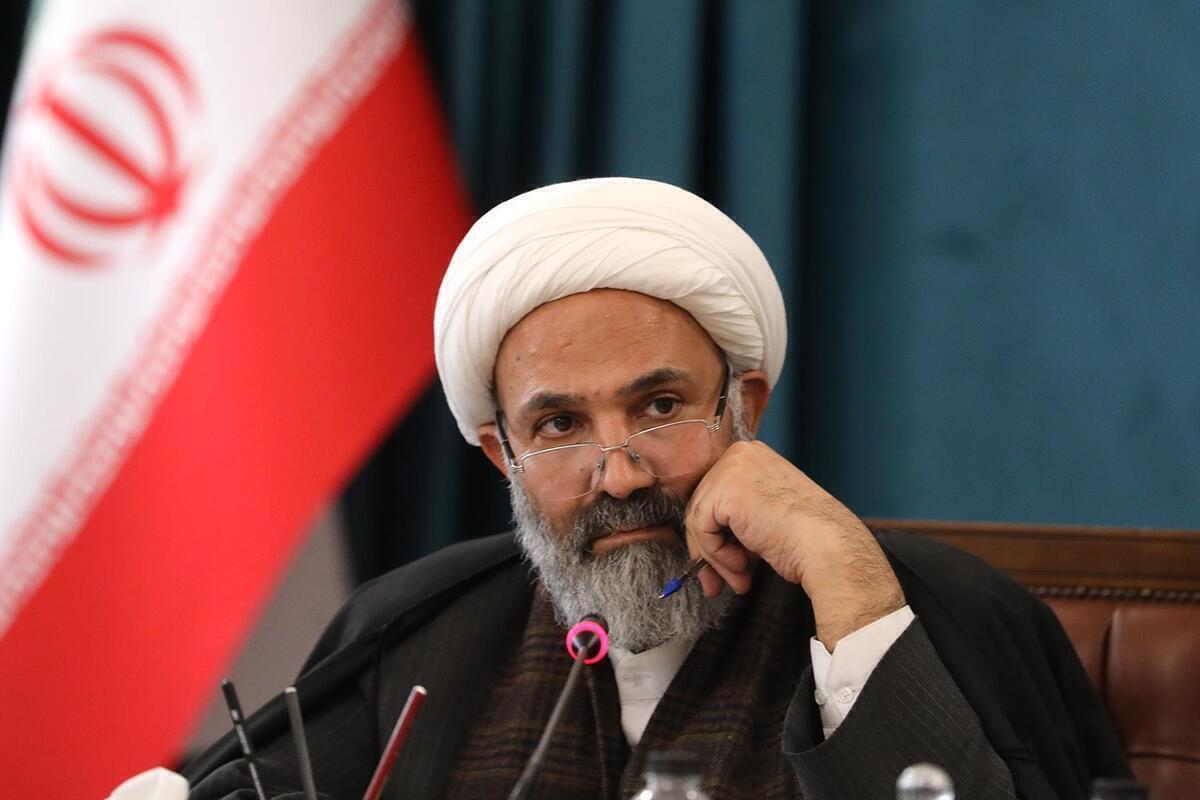 پژمان‌فر: پیامک‌ها تأثیری بر انتخاب رئیس مجلس نداشت | به تعداد نمایندگان شرق کشور در مجلس معترضیم + فیلم