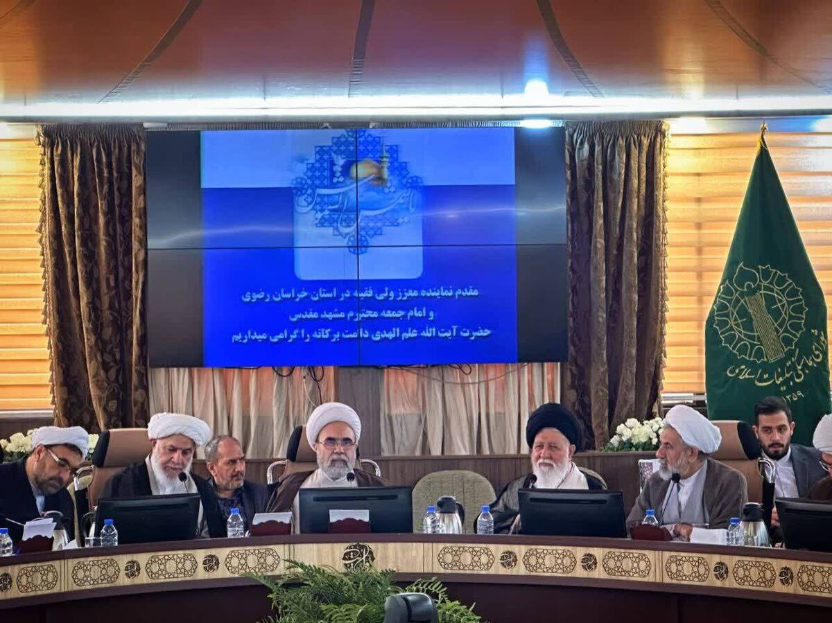 روایت متفاوت آیت‌الله علم‌الهدی از ارتباط حجاب با مبانی انقلاب اسلامی | جایگاه انقلاب، عمق جان ملت ماست