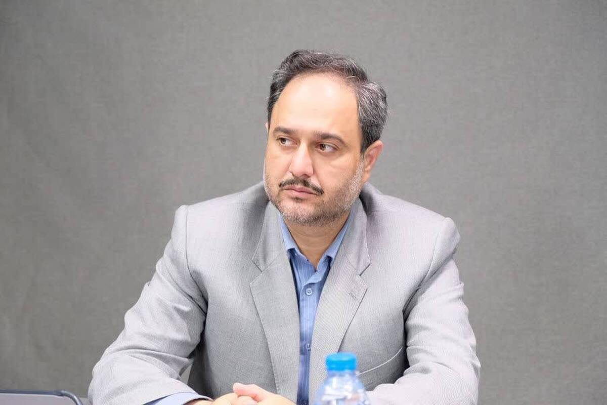 معاون مالی و پشتیبانی شهرداری مشهد بر لزوم احیای سهم مشهدالرضا (ع) از عوارض و اعتبارات دولتی تاکید کرد.