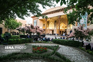 محرم ۱۴۰۴ | عکس‌هایی از عزاداری در خانه تاریخی شیخ‌الاسلام - اصفهان