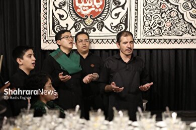گزارش تصویری | مراسم روضه خوانی شب هشتم  ماه محرم در خیابان های مشهد