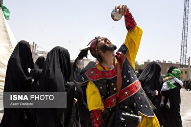 محرم ۱۴۰۴ | مراسم سنتی خیمه‌سوزان ظهر عاشورا در قزوین