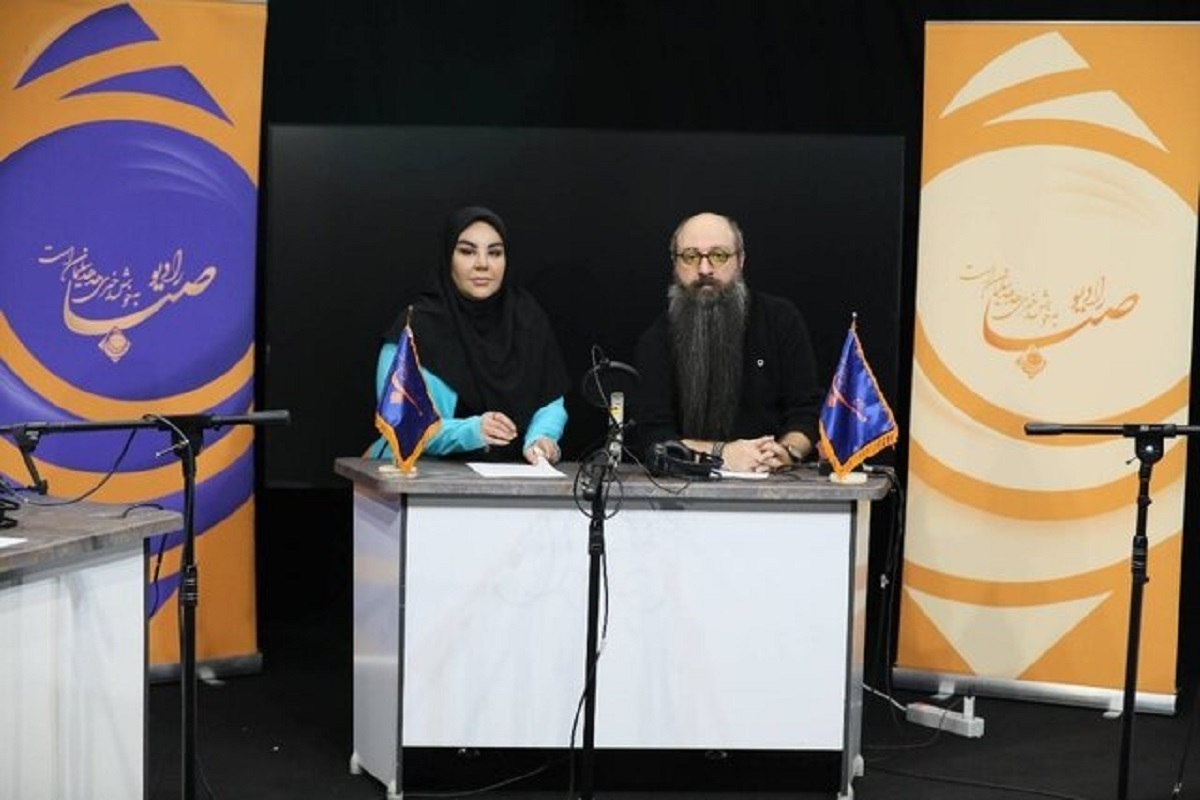 برنامه طنز رادیویی «لاف باف» روی آنتن