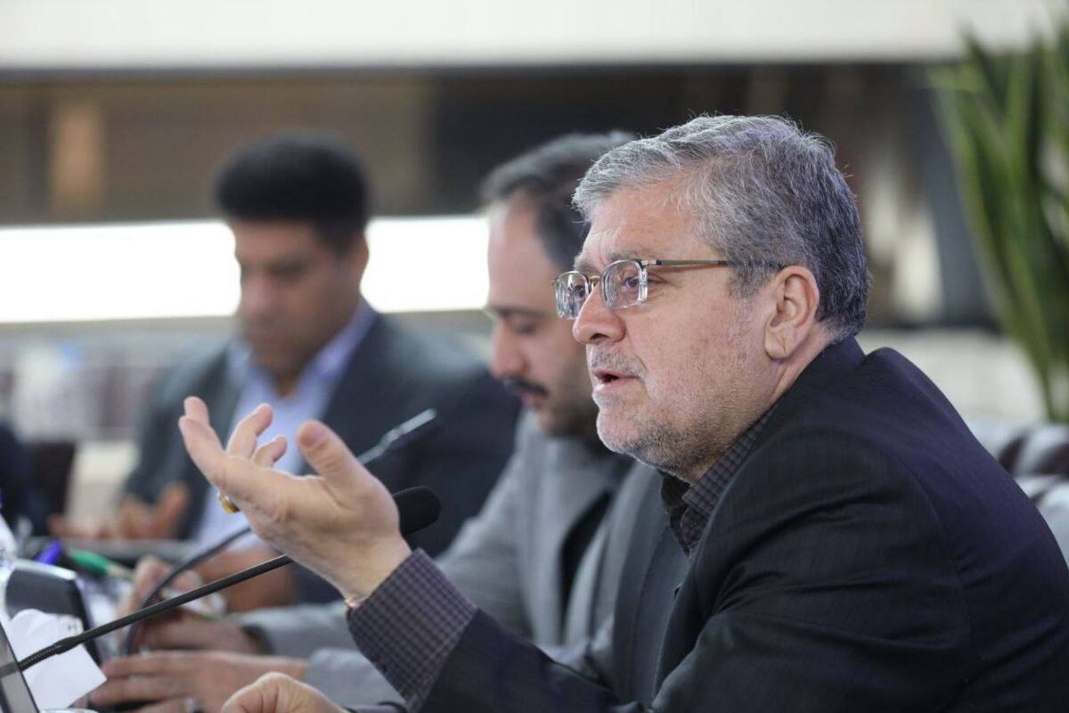 شهردار مشهدمقدس گفت: کار تیمی و تعامل راهگشای بسیاری از فرآیندهاست و هدف از ایجاد قرارگاه راهبردی و تحول در مدیریت منابع نیز سهیم بودن تمام دست‌اندرکاران در فرآیند تصمیم‌گیری است.